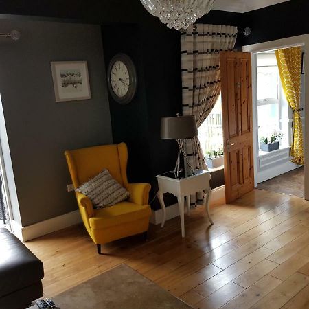 Highfield House Bed And Breakfast Collinstown Collinstown  외부 사진