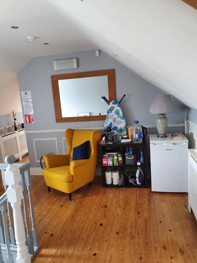 Highfield House Bed And Breakfast Collinstown Collinstown  외부 사진