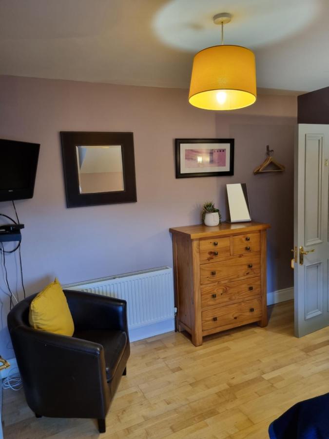 Highfield House Bed And Breakfast Collinstown Collinstown  외부 사진