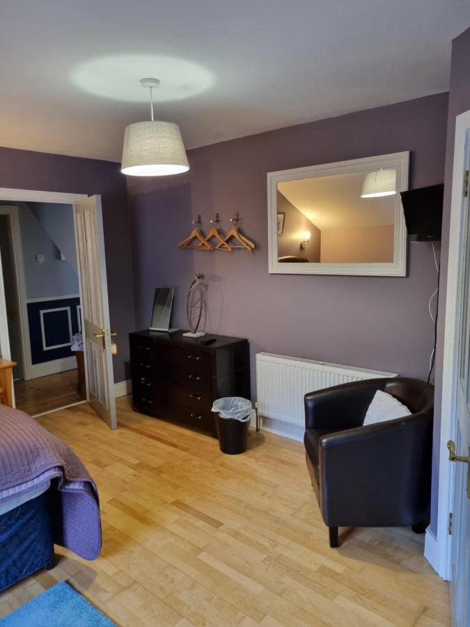 Highfield House Bed And Breakfast Collinstown Collinstown  외부 사진