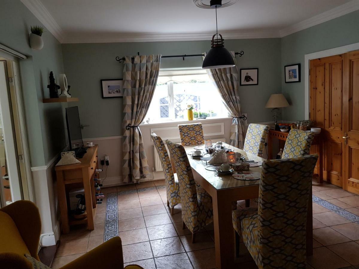 Highfield House Bed And Breakfast Collinstown Collinstown  외부 사진
